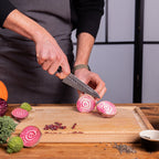 Couteau Universal Petty Bunka Kotai Réunion, découpe navet