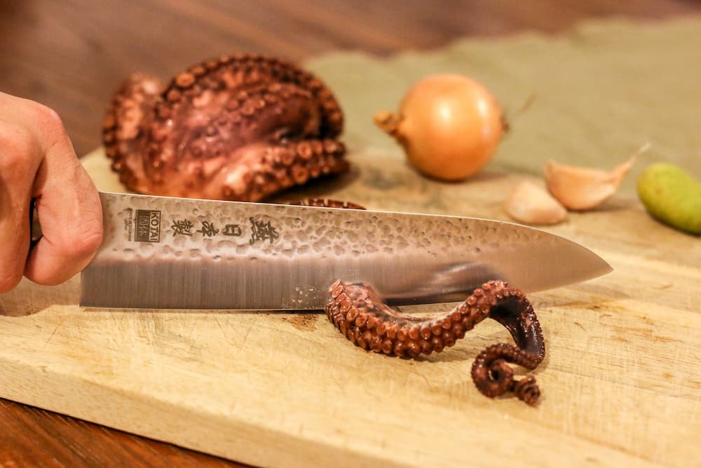 Couteau de chef Gyuto Tsubame Kotai Réunion découpe zourite