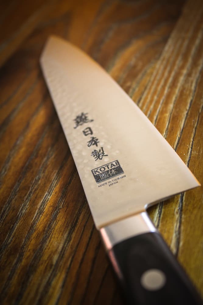 Couteau de chef Kiritsuke Tsubame Kotai Réunion, lame japonaise